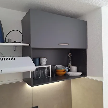 Apartment Studio Climatise A 15 Minutes Des Plages *