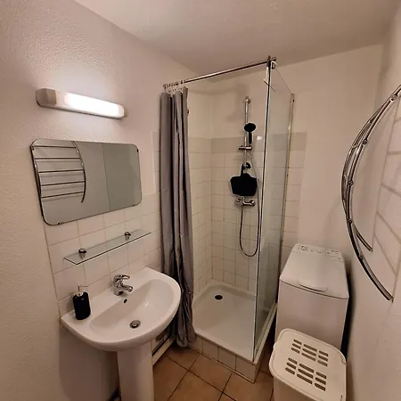 Apartment Studio Climatise A 15 Minutes Des Plages Perpignan